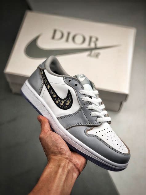 jordan 1 retro low dior ch8608